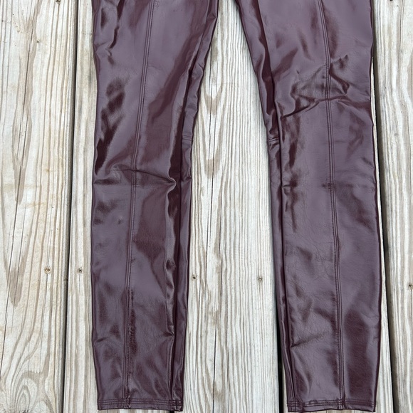 NWT SPANX FAUX PATENT LEATHER Leggings Pants Ruby Shine size M TALL Shiny Fun - Picture 5 of 11